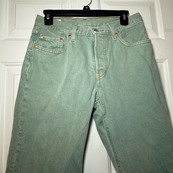 Vintage Sage Mint Green Button Fly Levi’s 501 26x30 Straight Leg BOHO 90’s - Picture 3 of 13